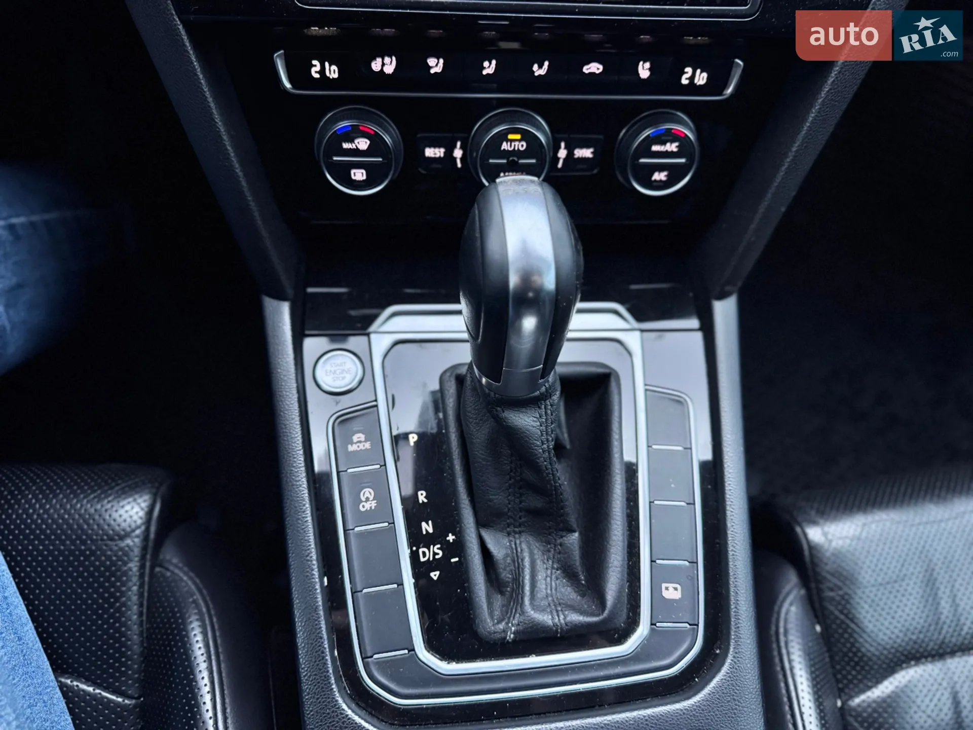 2015 Volkswagen Passat - мініатюра 14
