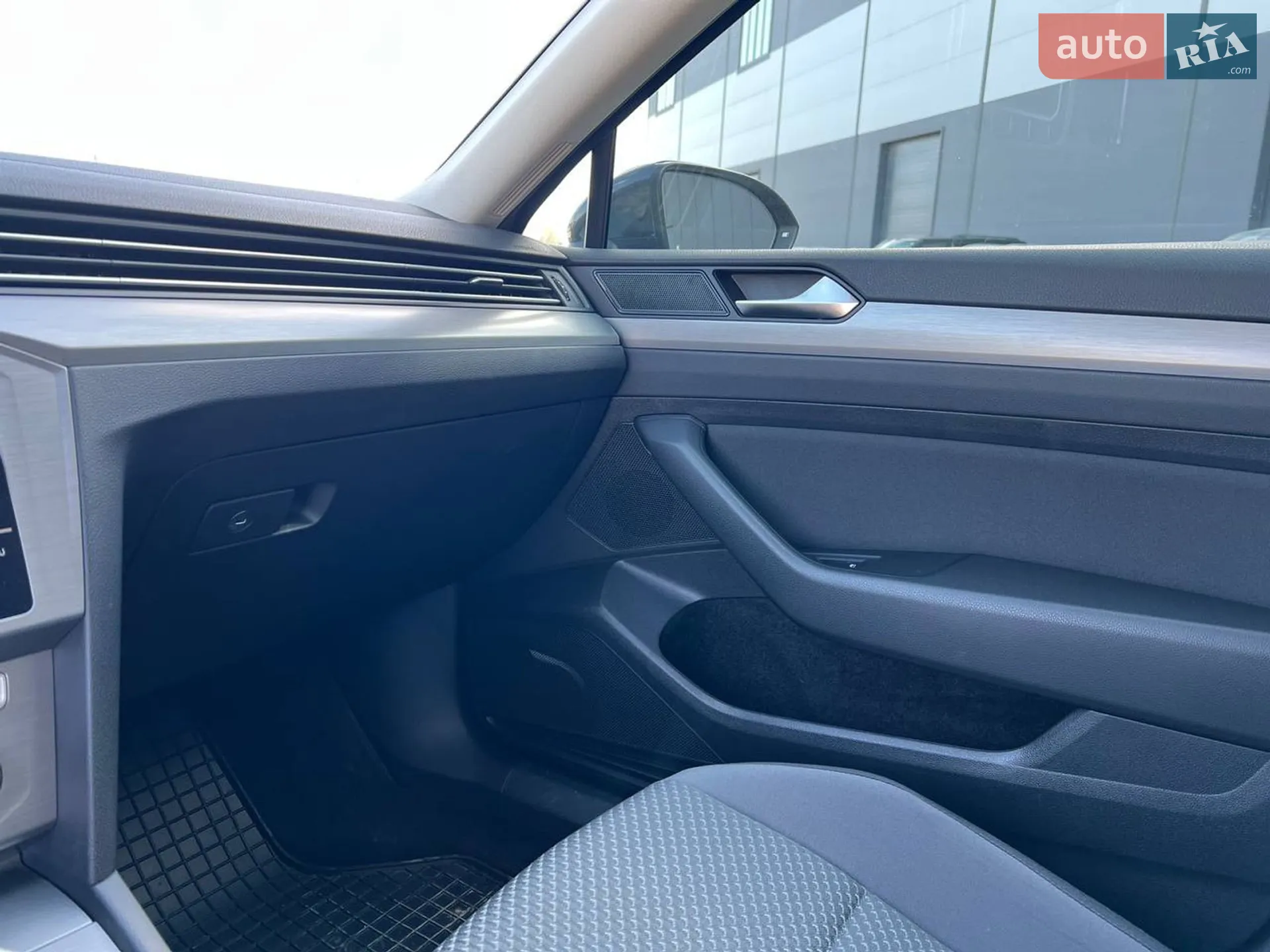 2018 Volkswagen Passat - мініатюра 34