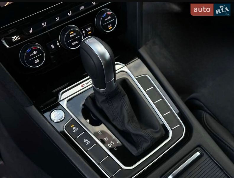 Универсал Volkswagen Passat 2018 в Тернополе