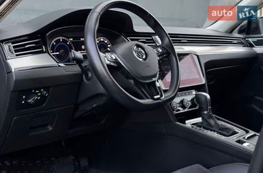 Универсал Volkswagen Passat 2018 в Тернополе