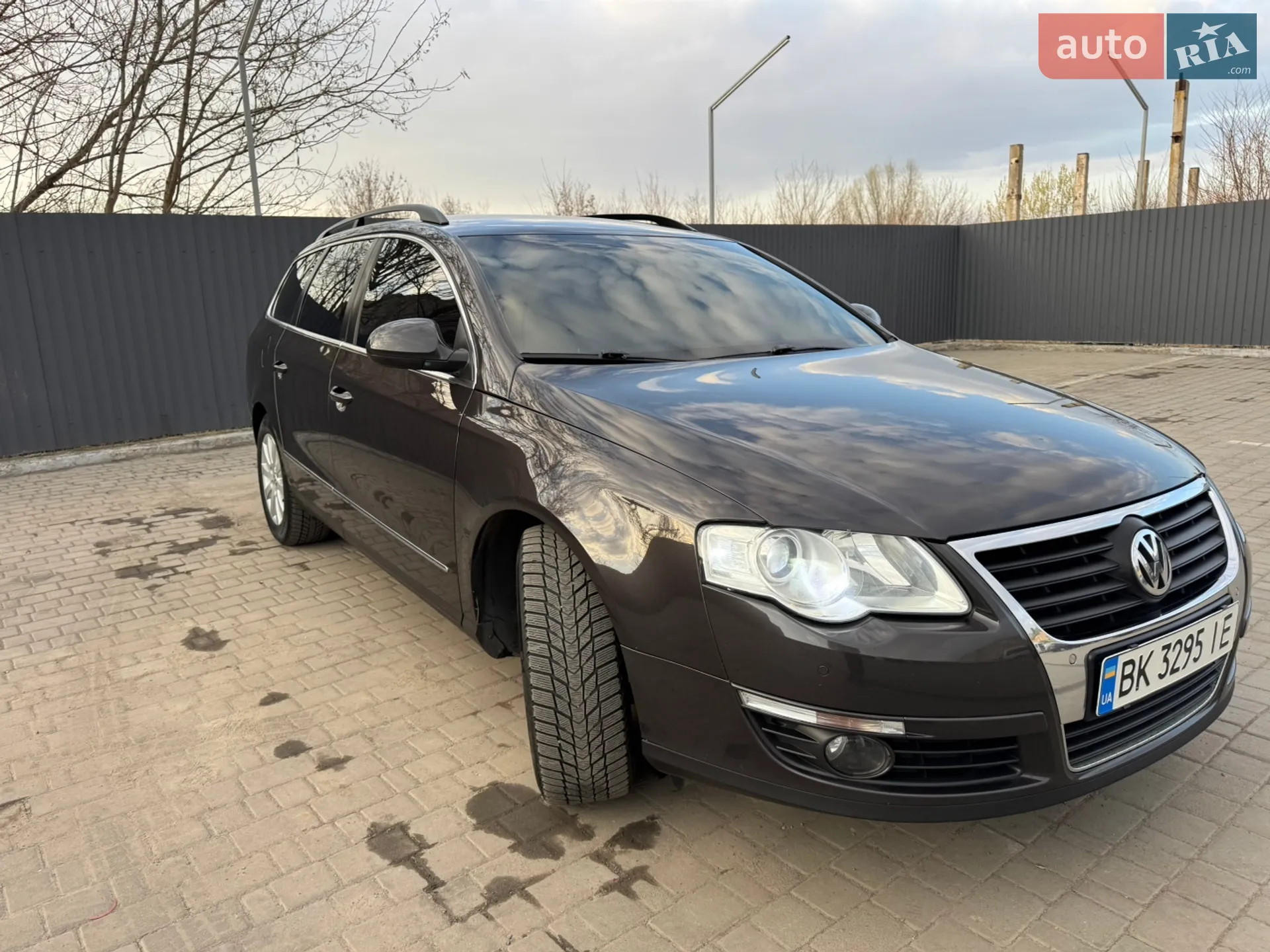 2010 Volkswagen Passat - мініатюра 5