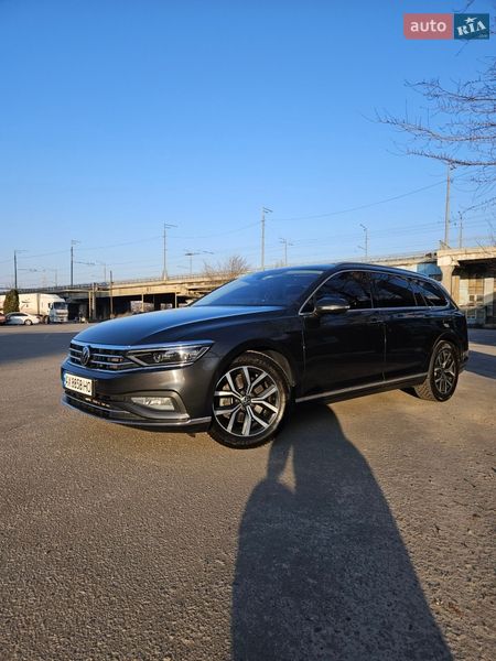 Volkswagen Passat 2021