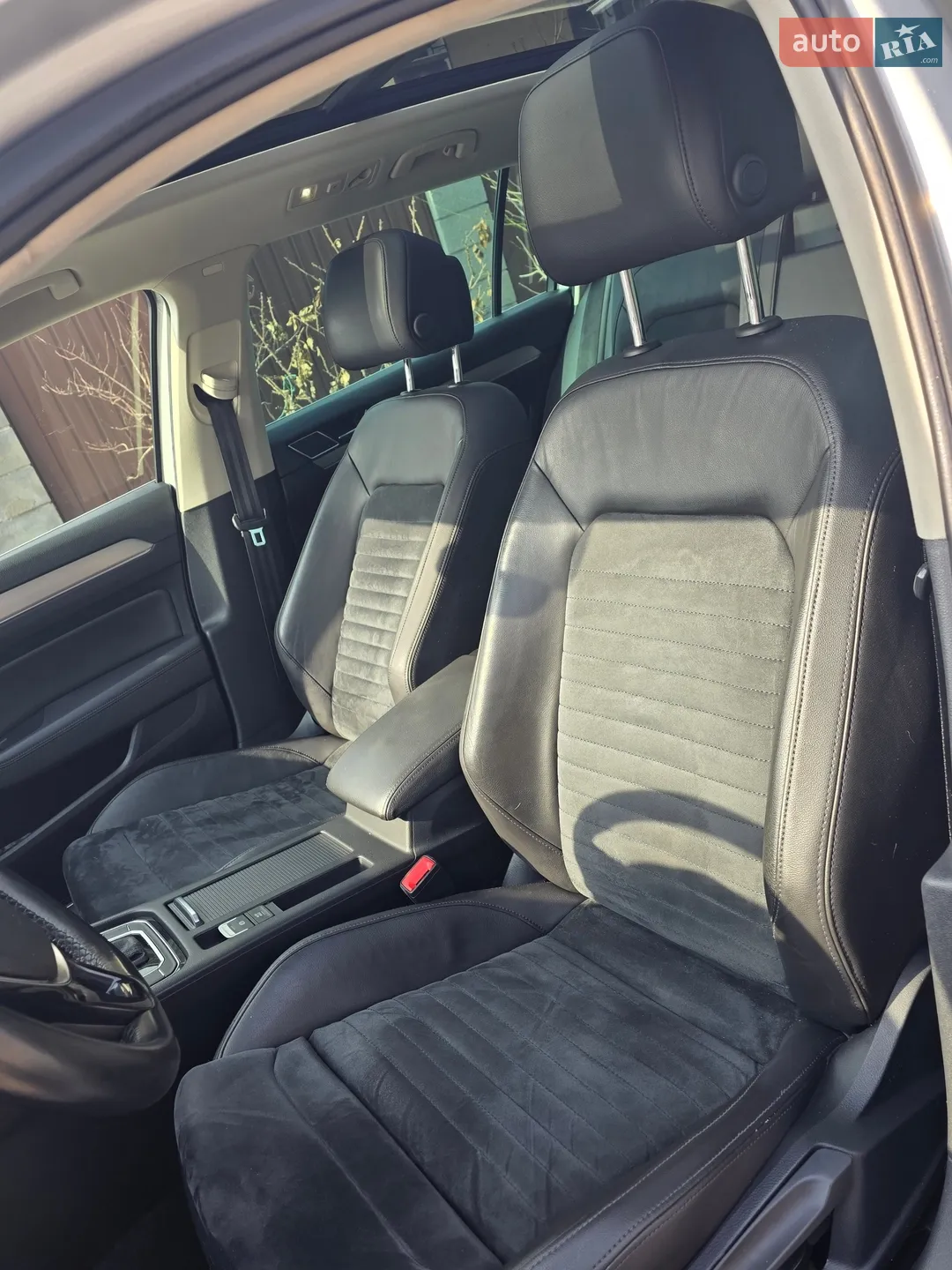 2016 Volkswagen Passat - мініатюра 25