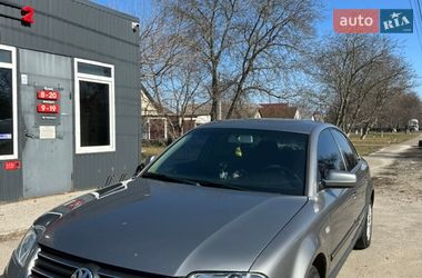 Седан Volkswagen Passat 2001 в Чубинском