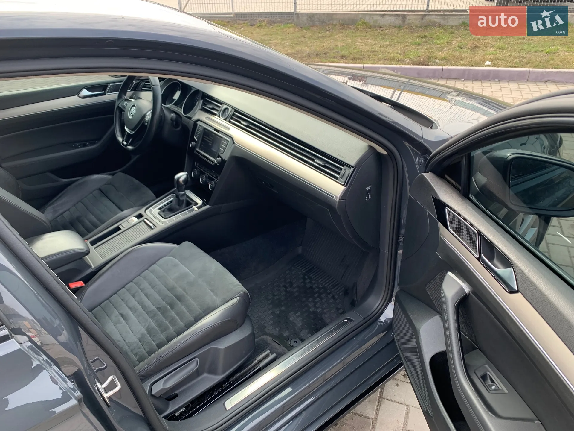 2016 Volkswagen Passat - мініатюра 9