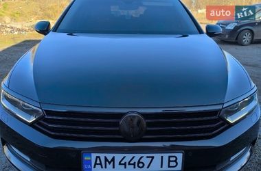Универсал Volkswagen Passat 2015 в Бердичеве