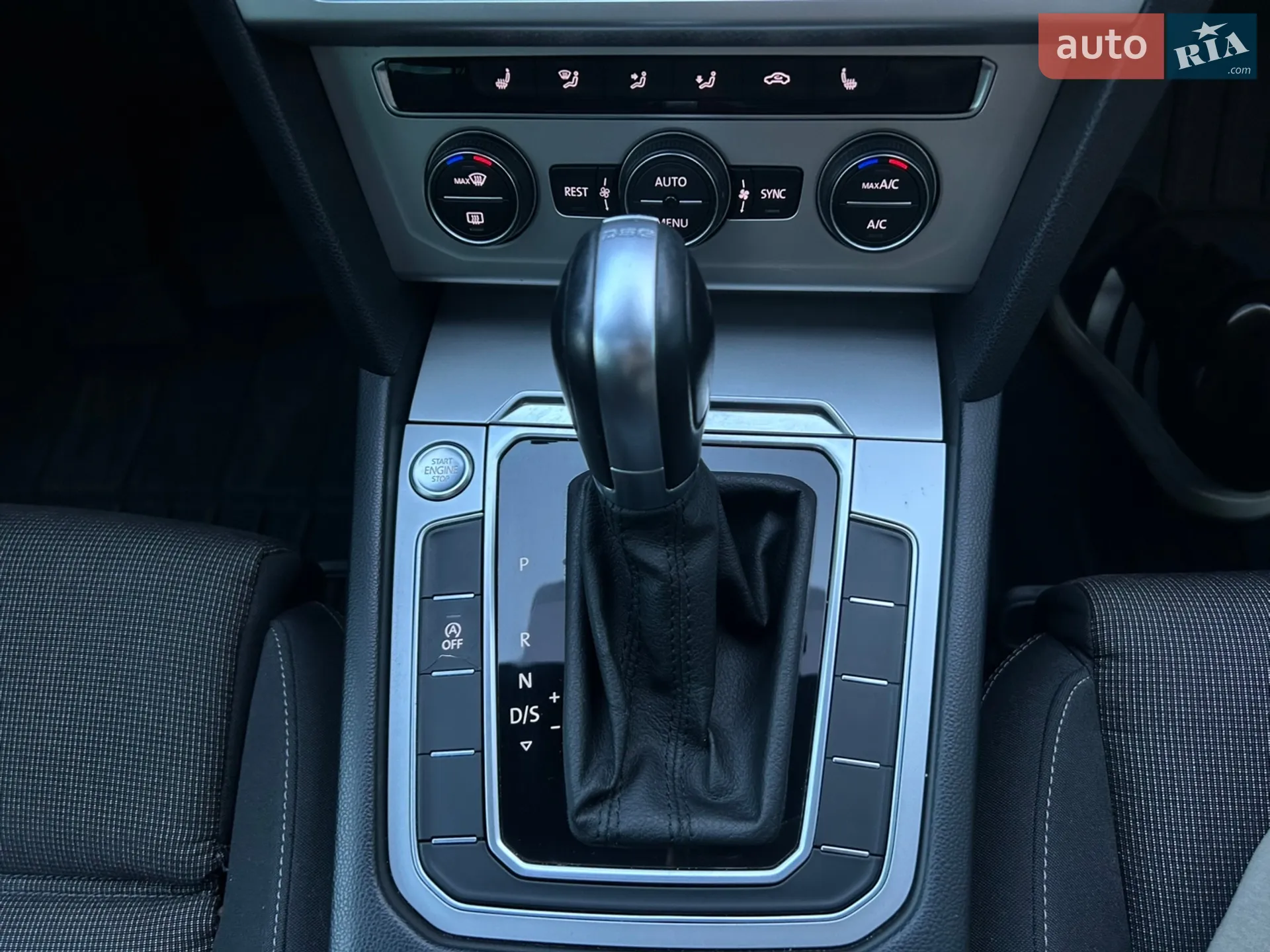 2018 Volkswagen Passat - мініатюра 40