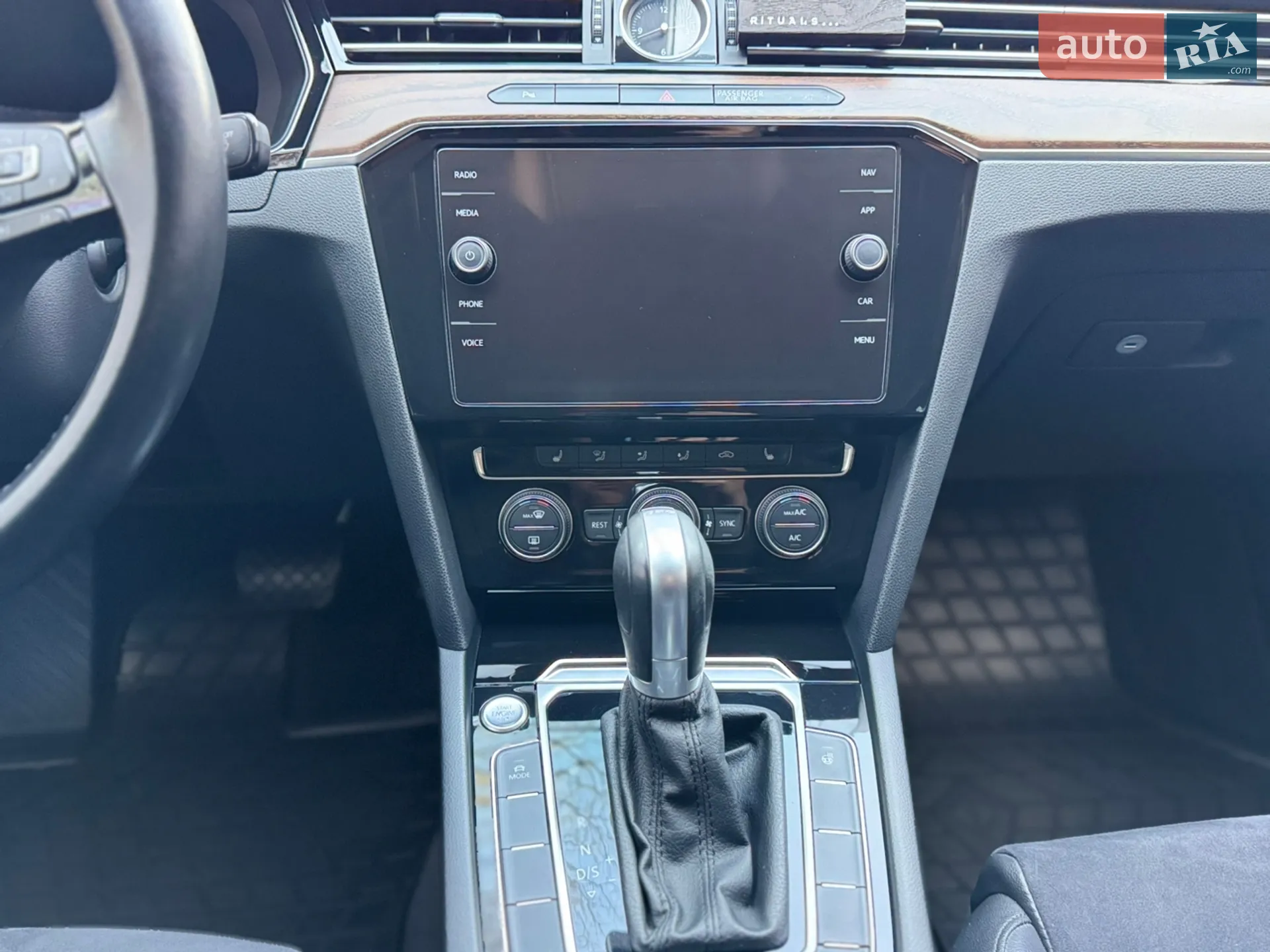 2018 Volkswagen Passat - мініатюра 40