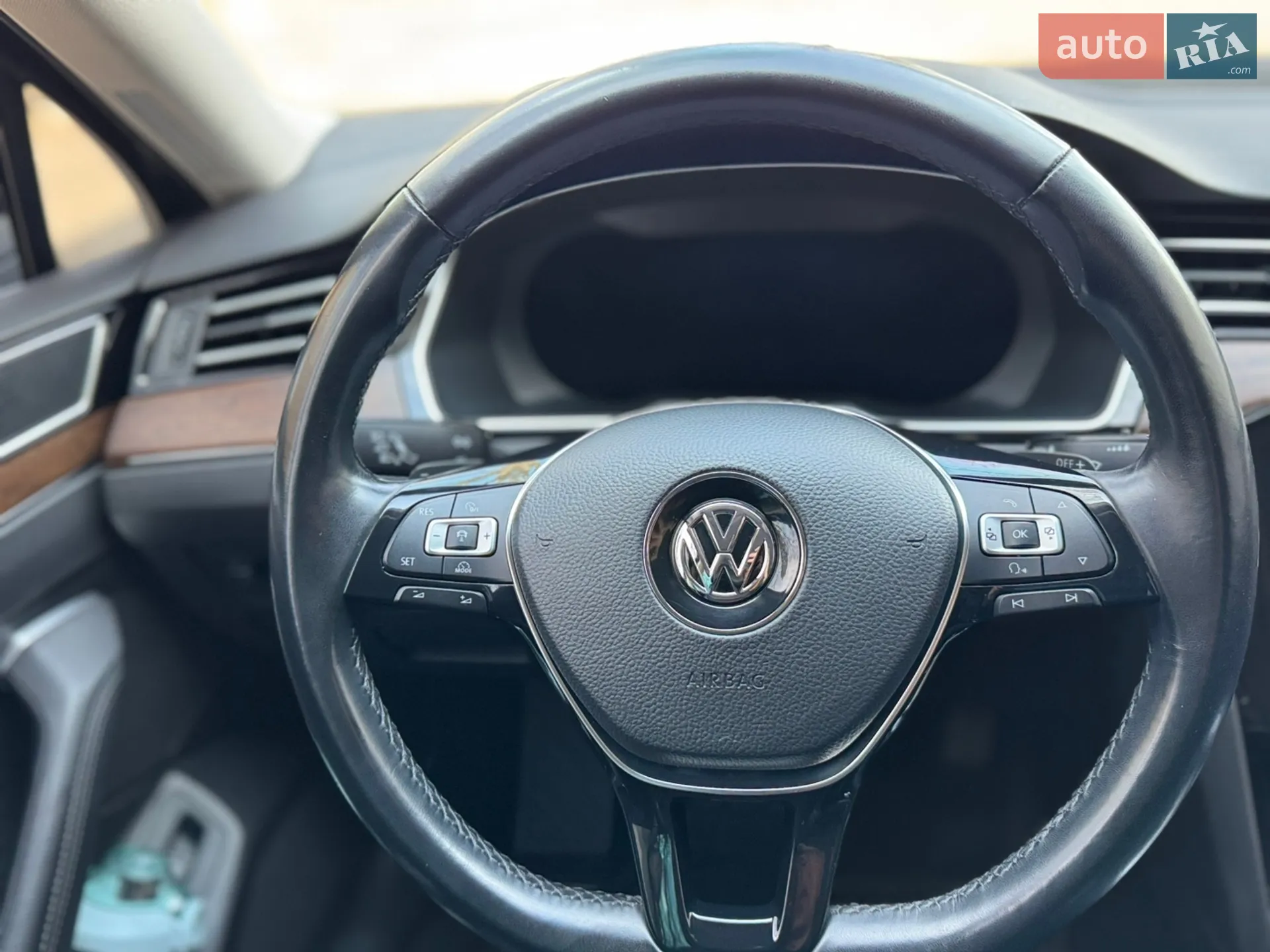 2018 Volkswagen Passat - мініатюра 41
