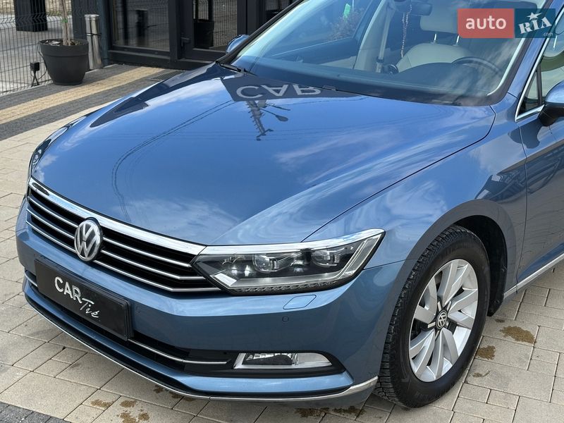 Универсал Volkswagen Passat 2015 в Львове