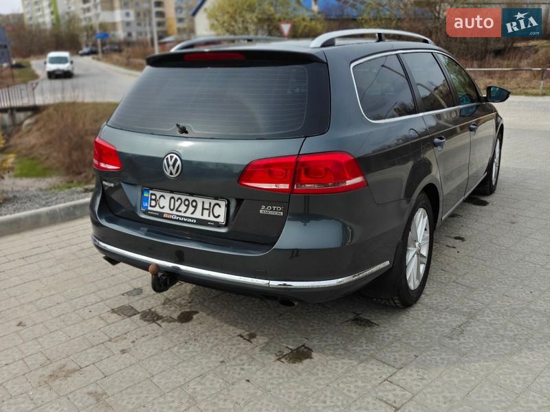 Volkswagen Passat 2011