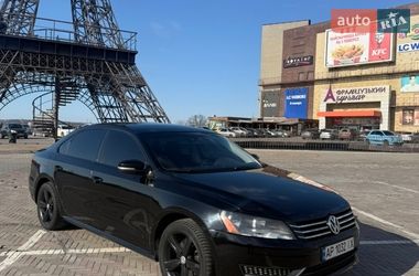 Седан Volkswagen Passat 2012 в Запоріжжі