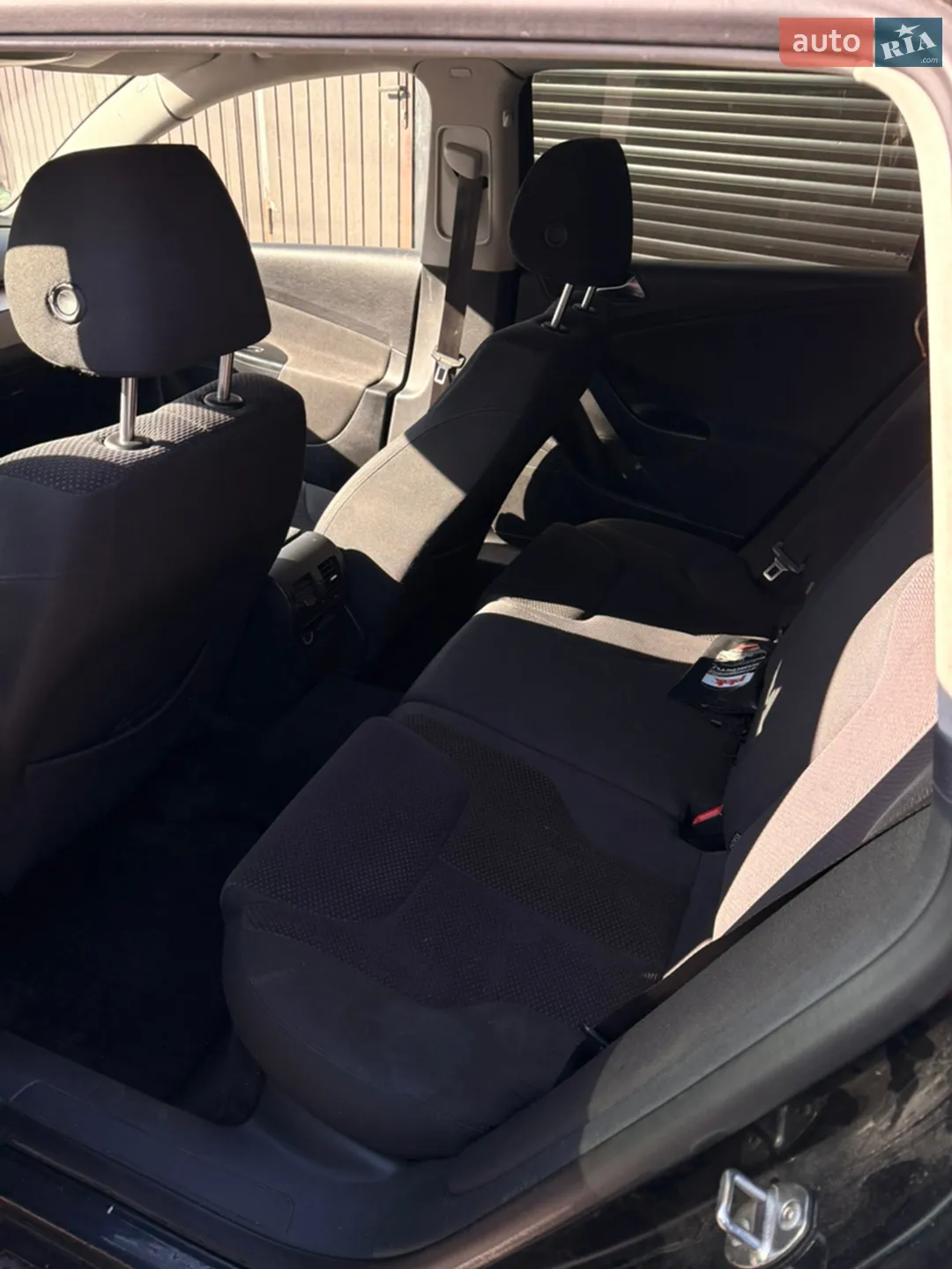 2010 Volkswagen Passat - мініатюра 18