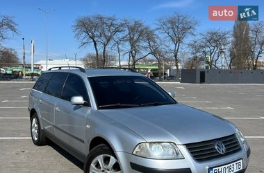 Універсал Volkswagen Passat 2003 в Одесі