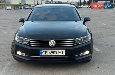 Седан Volkswagen Passat 2016 в Чернівцях
