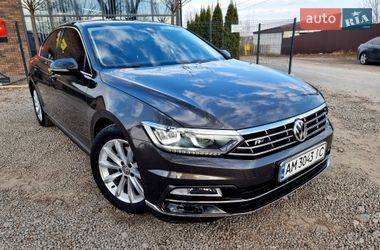 Седан Volkswagen Passat 2017 в Виннице