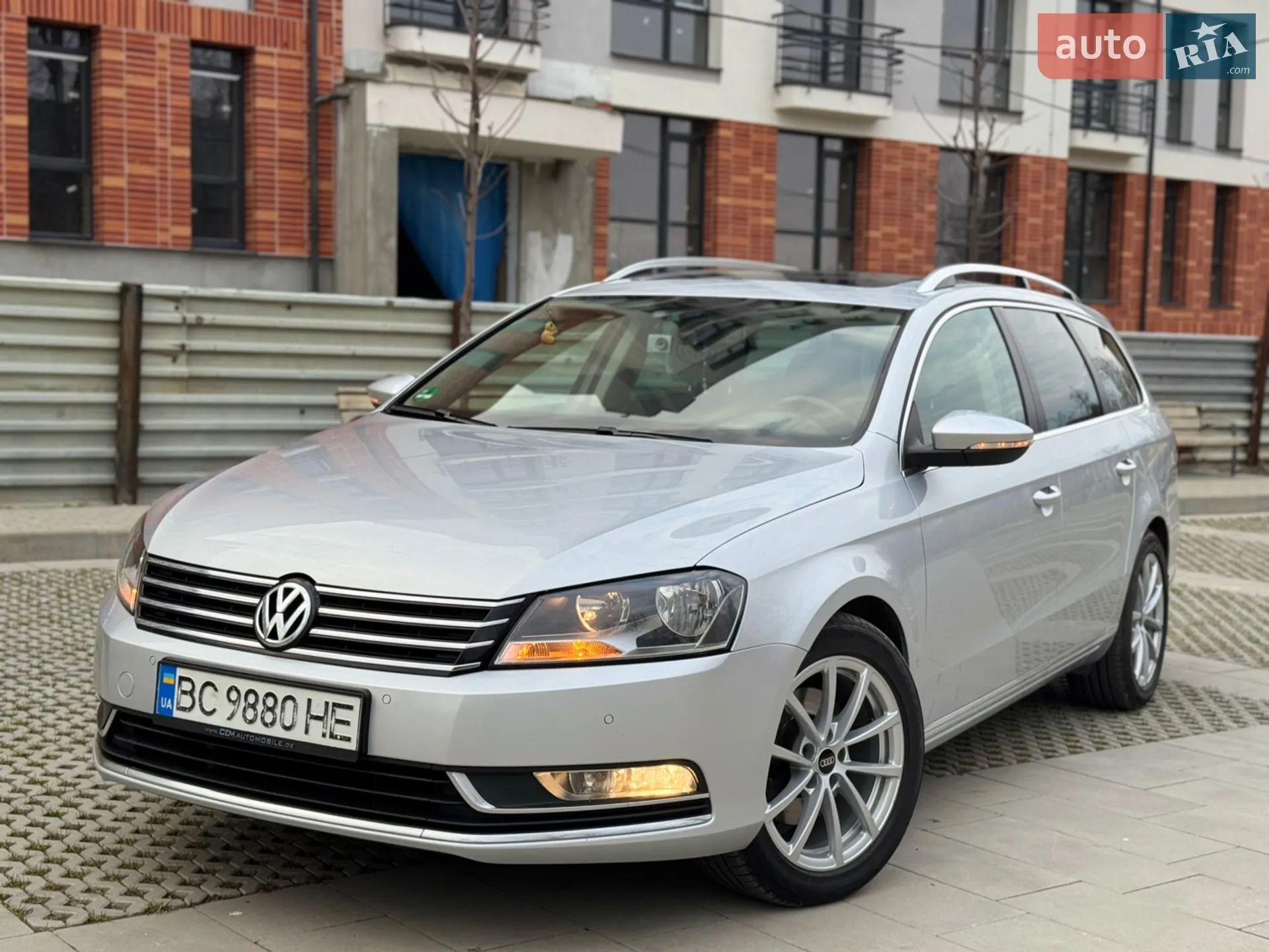 2014 Volkswagen Passat - мініатюра 2