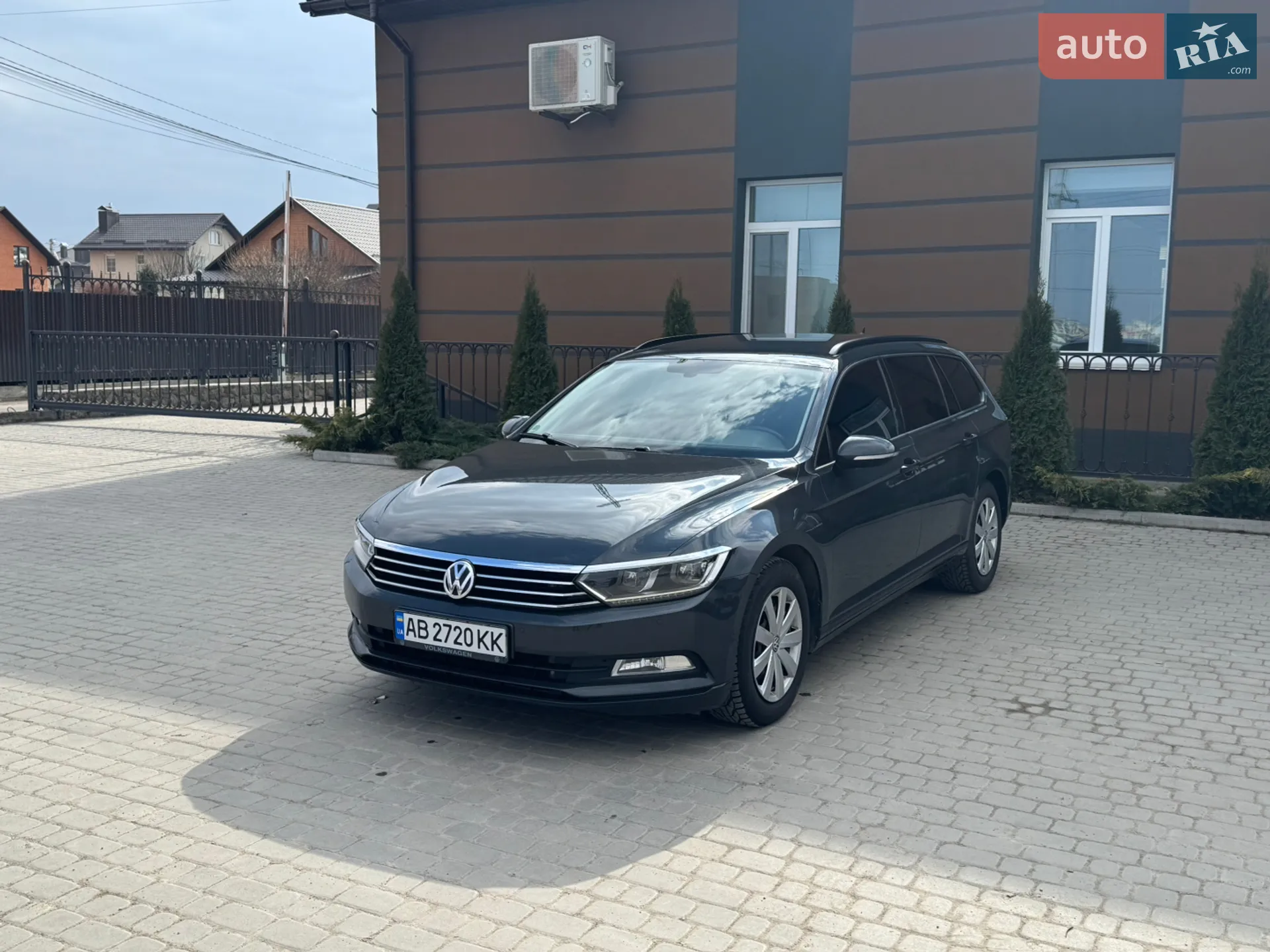 2018 Volkswagen Passat - мініатюра 2