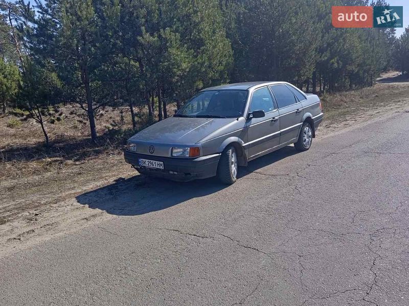 Volkswagen Passat 1991