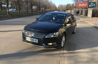Седан Volkswagen Passat 2012 в Умани