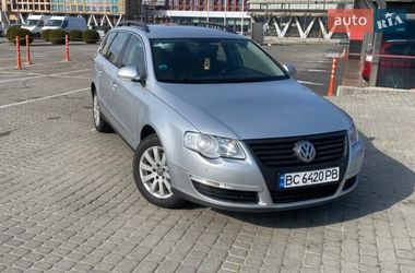 Універсал Volkswagen Passat 2009 в Львові