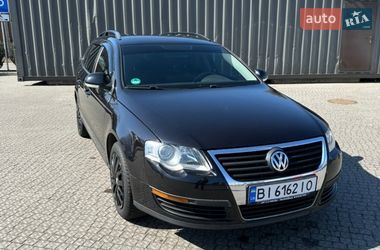Універсал Volkswagen Passat 2005 в Полтаві