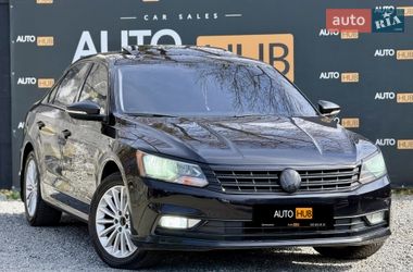 Седан Volkswagen Passat 2016 в Харкові