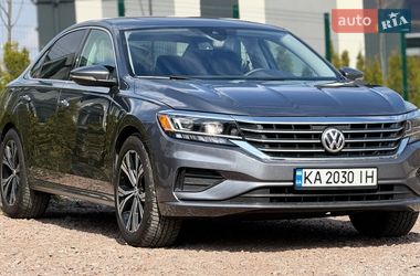 Седан Volkswagen Passat 2021 в Киеве