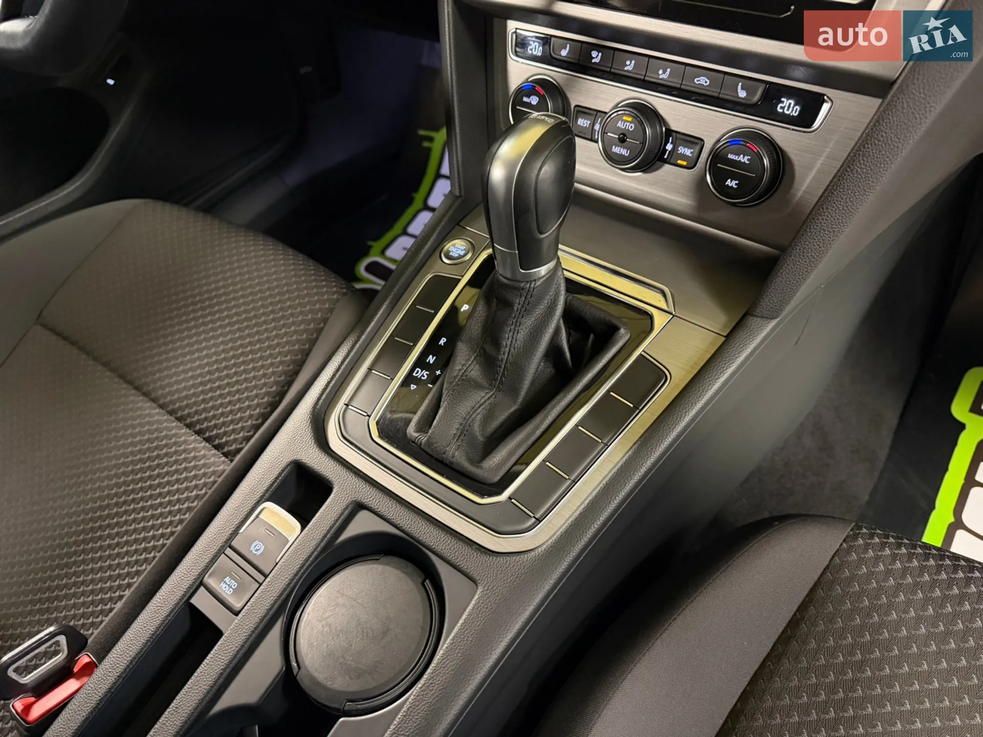 2019 Volkswagen Passat - мініатюра 29