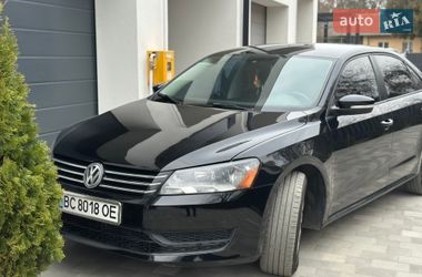 Седан Volkswagen Passat 2012 в Львові