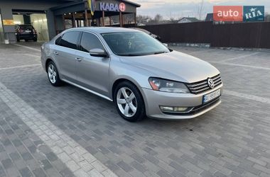 Седан Volkswagen Passat 2013 в Буче