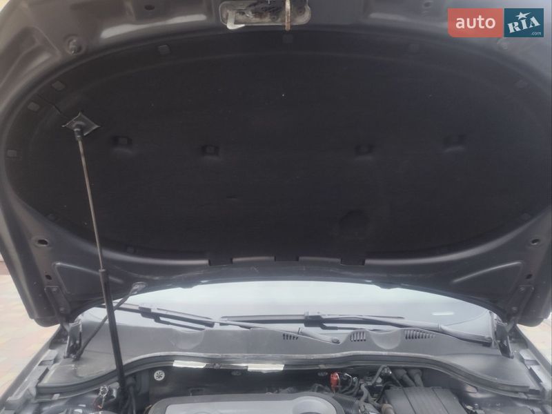 Универсал Volkswagen Passat 2011 в Луцке