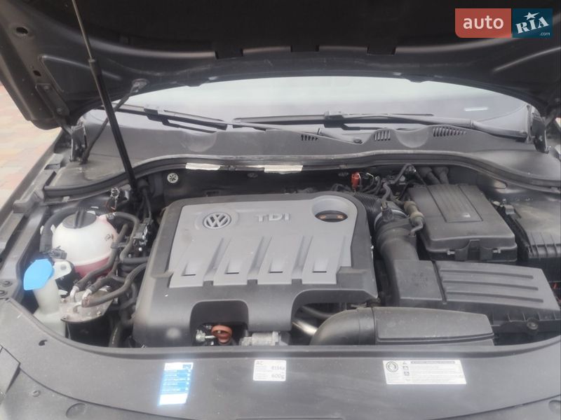 Универсал Volkswagen Passat 2011 в Луцке