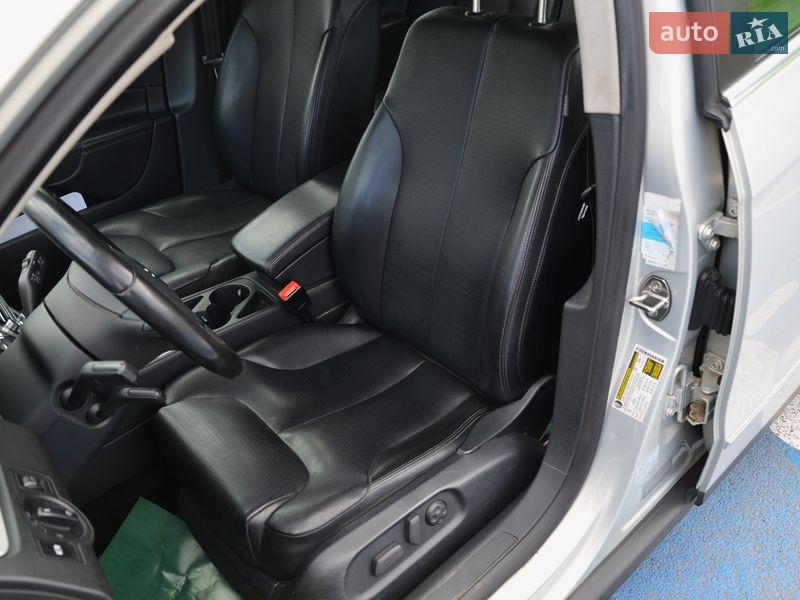 Седан Volkswagen Passat 2010 в Киеве