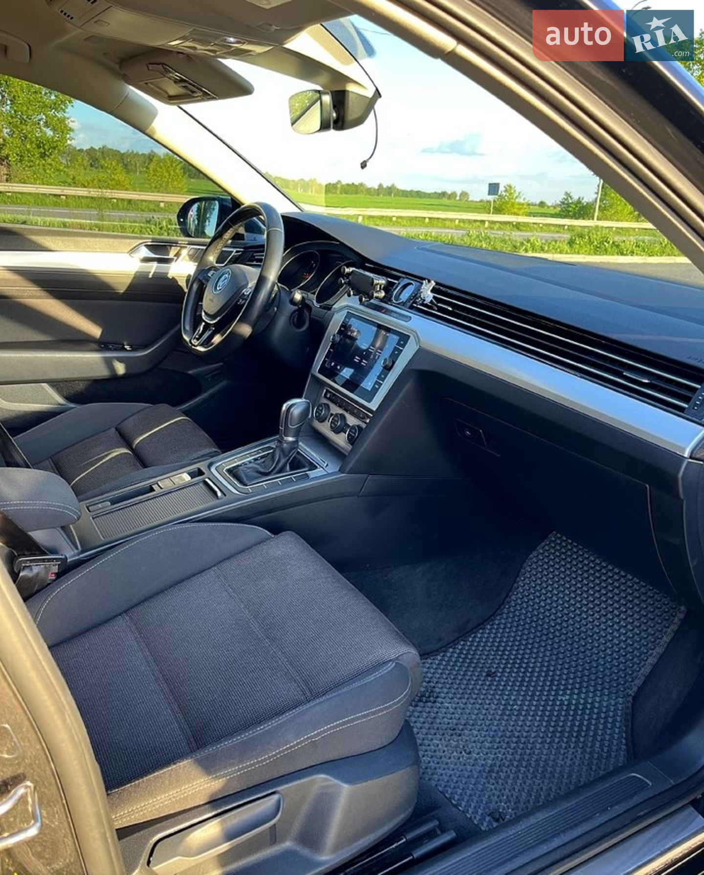 2017 Volkswagen Passat - мініатюра 9