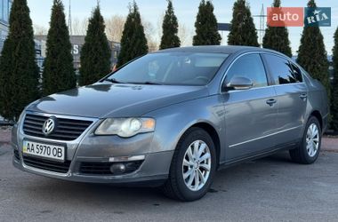 Седан Volkswagen Passat 2008 в Киеве