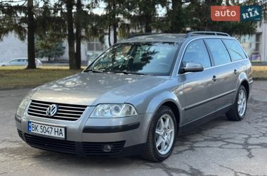 Універсал Volkswagen Passat 2001 в Рівному