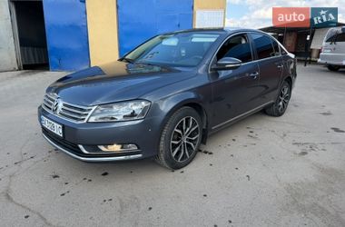 Седан Volkswagen Passat 2011 в Красилові