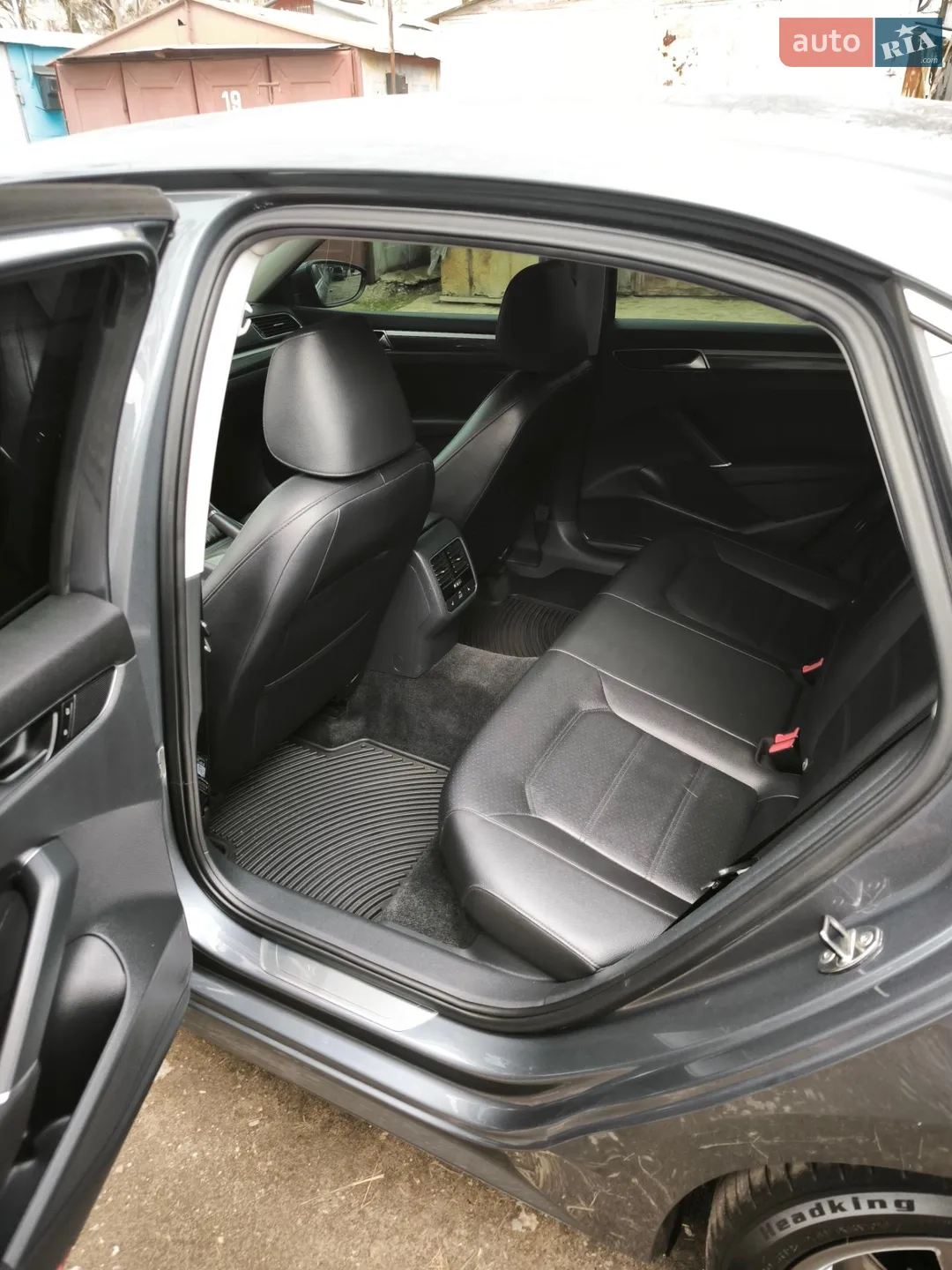 2016 Volkswagen Passat - мініатюра 29