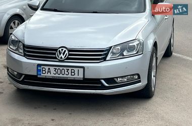 Седан Volkswagen Passat 2013 в Кропивницькому