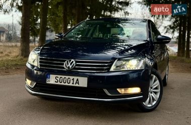 Седан Volkswagen Passat 2011 в Тернополі