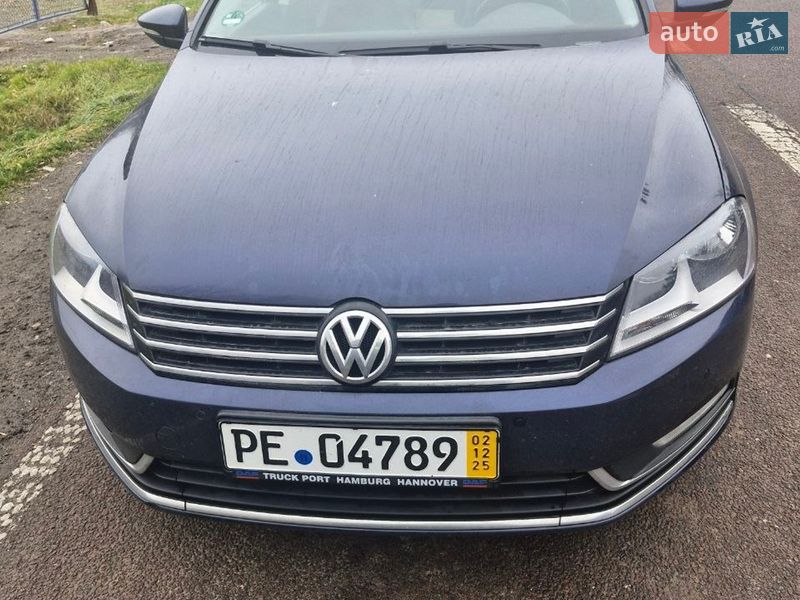 Volkswagen Passat 2011