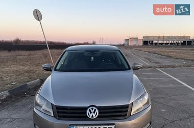 Седан Volkswagen Passat 2012 в Сумах