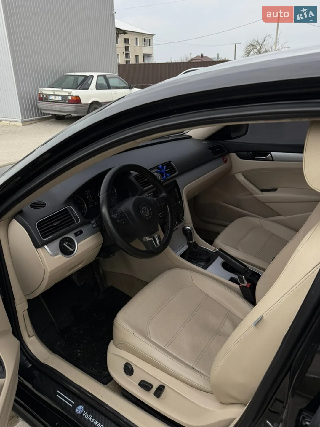 2012 Volkswagen Passat - мініатюра 8
