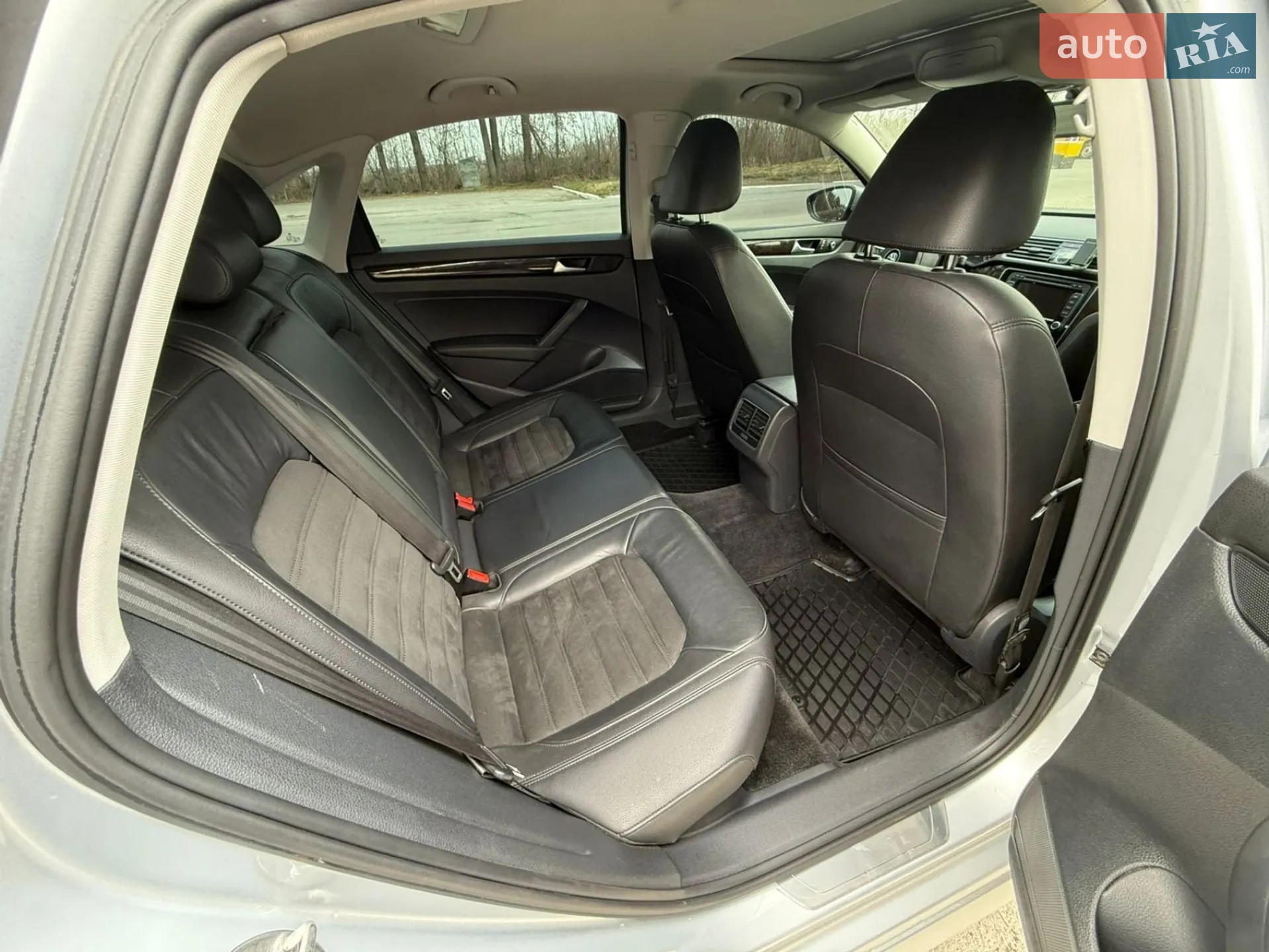 2015 Volkswagen Passat - мініатюра 16