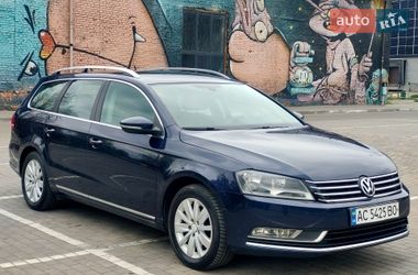 Универсал Volkswagen Passat 2012 в Луцке