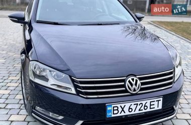 Универсал Volkswagen Passat 2012 в Чемеровцах