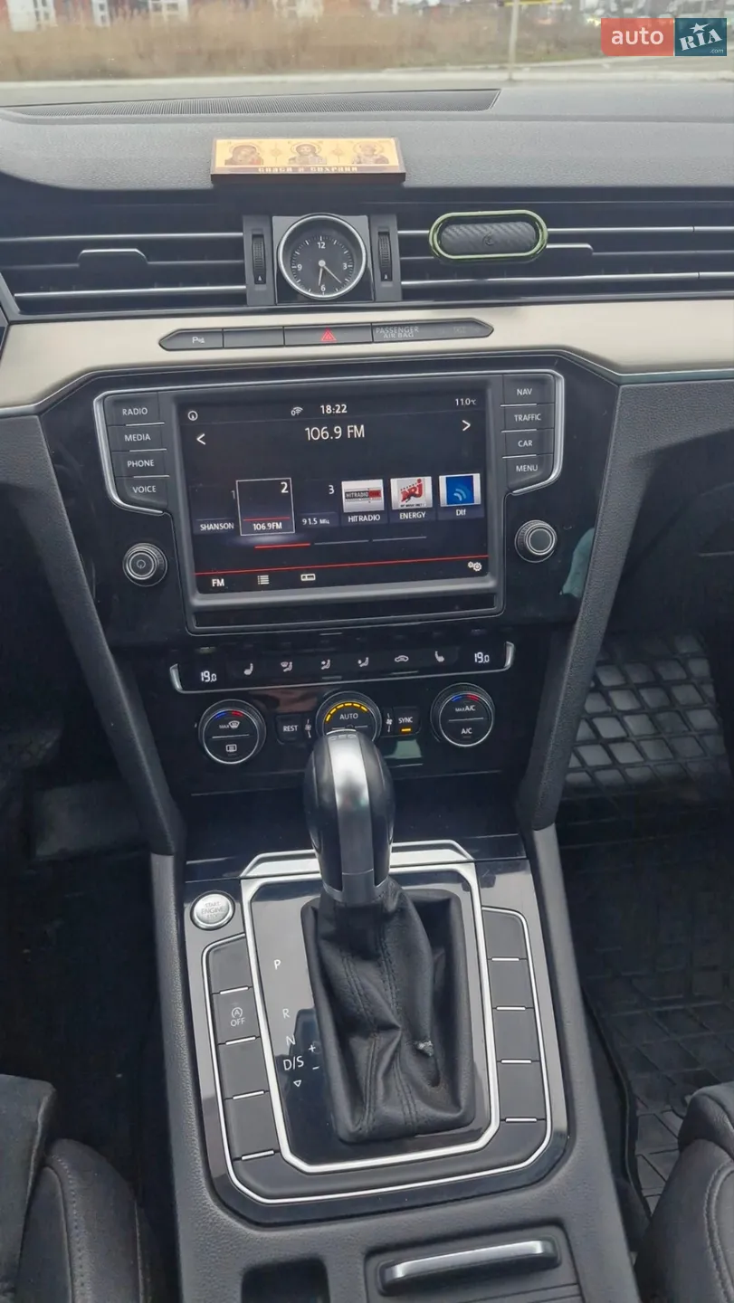 2016 Volkswagen Passat - мініатюра 21