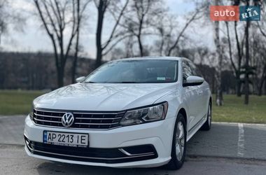 Седан Volkswagen Passat 2016 в Запорожье