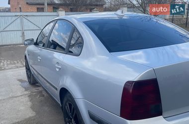 Седан Volkswagen Passat 1998 в Фастове